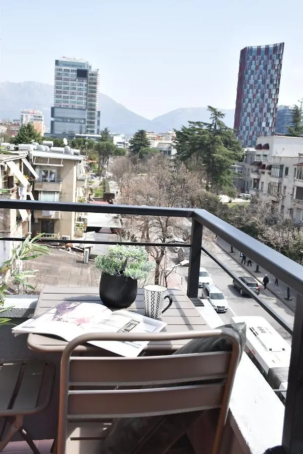 Apartment Urban Stay Tirana Deluxe