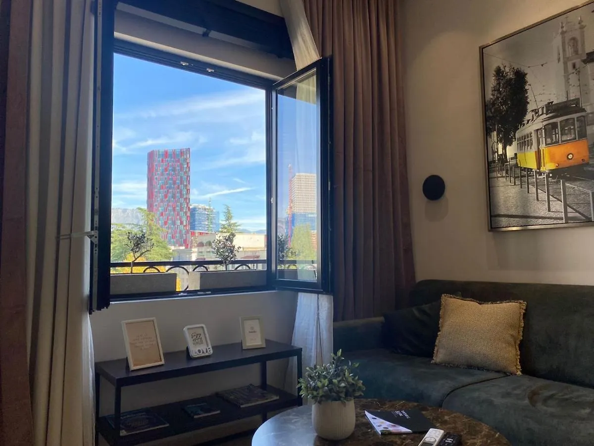 Apartment Urban Stay Tirana Deluxe