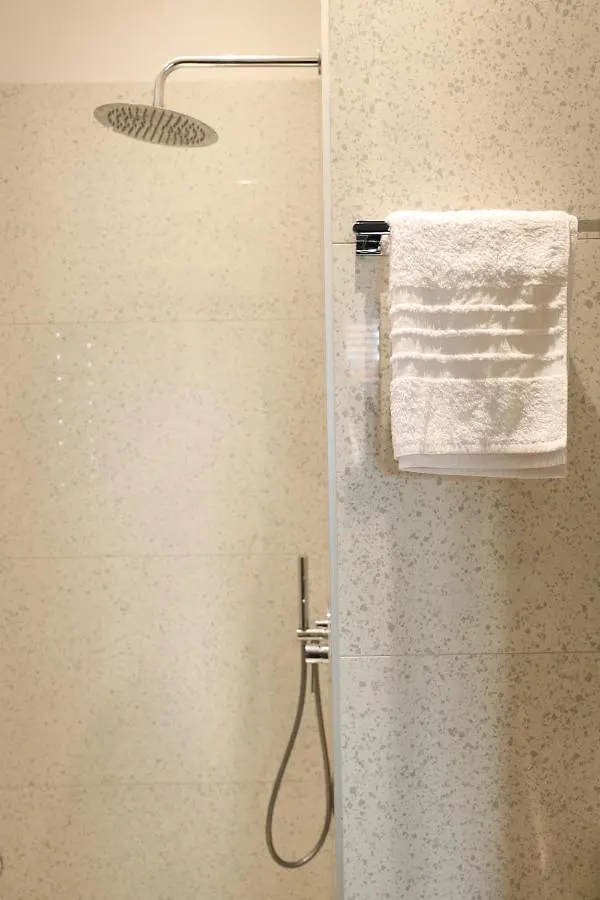 Apartment Urban Stay Tirana Deluxe